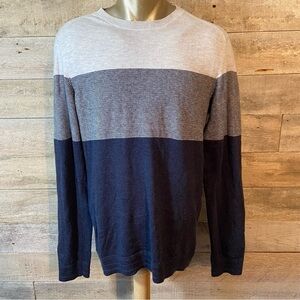 RW&Co men’s striped  sweater in size small